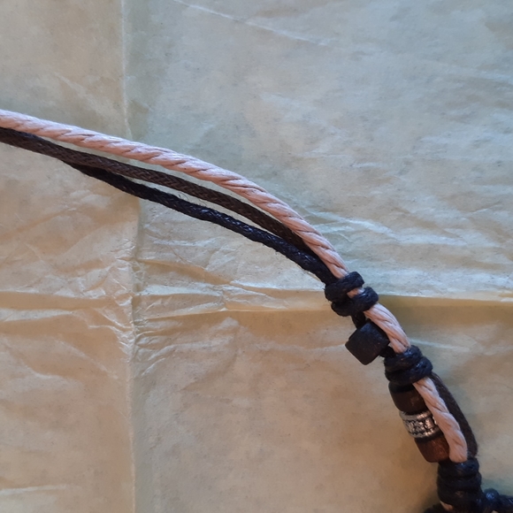 Exotic & Trendy Unisex Elephant necklace - Picture 5 of 5